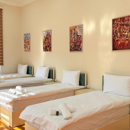 Alara Inn Hostel & Hotel บากู ภายนอก รูปภาพ